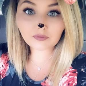 Meet your Posher, Gina